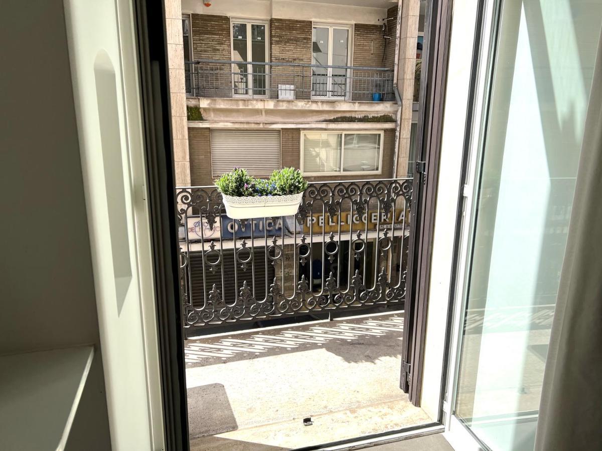 Bienvenue 3 Apartment Bari Exterior photo